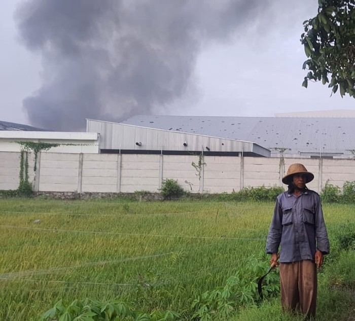 pabrik rokok gudang garam kota kediri terbakar