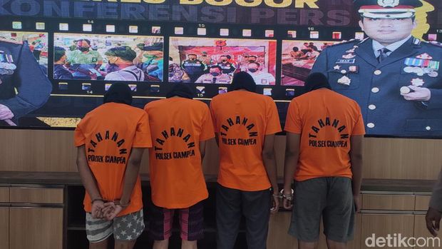 Pelaku maling 'gangster' di SDN 4 Cihideung, Ciampea, Bogor (Rizky Adha/detikcom)