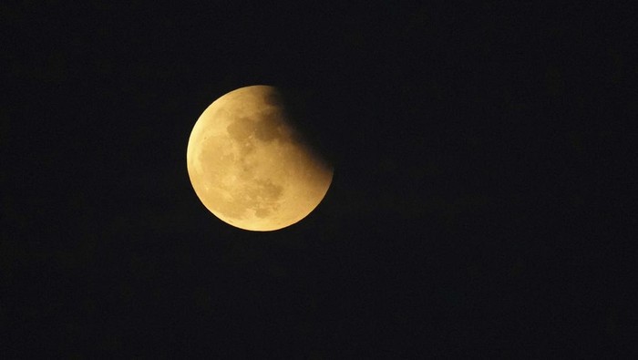 Gerhana bulan total dapat disaksikan di sejumlah negara. Ini deretan penampakannya.