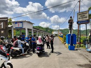 Penumpang dan Kapal di Pelabuhan Lembar Diperiksa Jelang G20 Bali