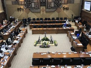 Menkes Sebut Kasus Konfirmasi COVID DKI Masuk Level 3