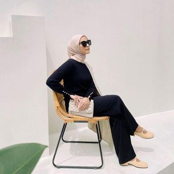 Rekomendasi warna hijab yang cocok untuk baju hitam.