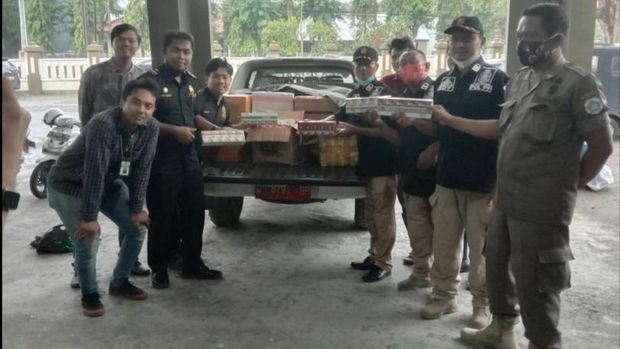 rokok ilegal diamankan di lamongan