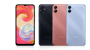 Samsung Galaxy A04e pakai layar PLS LCD 6,5 inch resolusi HD+. Kamera depan 5 MP, kamera belakang utama 13 MP dan depth sensor 2 MP. Ada prosesor octa-core RAM 3GB dan memori internal 32GB. Baterainya 5.000 mAh, ada warna Light Blue, Orange Copper, dan Black. Harganya Rp 1.249.000. Foto: Samsung