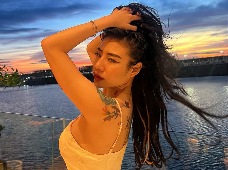 Vey Ruby Jane Berani Spill Figur Nakal di Socmed