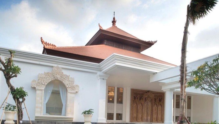 Wajah baru Terminal VVIP Bandara Internasional Ngurah Rai Wajah baru Terminal VVIP Bandara Internasional Ngurah Rai