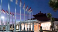 Di samping adat tradisional Bali yang kental, ada juga sentuhan modern dalam gedung tersebut. Foto: Dok. PT Wijaya Karya (Persero) Tbk