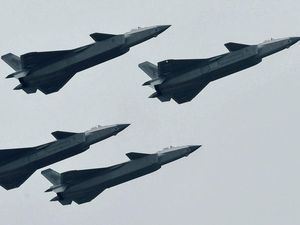 Tegang! 41 Jet Tempur-Kapal Perang China Kepung Taiwan
