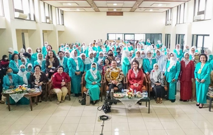 Bamsoet di Kongres PERWARI