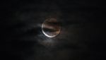Foto-foto Gerhana Bulan Total dari Langit Indonesia