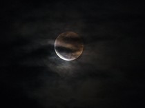 Info Gerhana Bulan Total 7 September 2025: Jam, Cara Lihat, Efek, dan Mitosnya