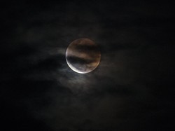 Fenomena Astronomi September 2025: Dua Kali Gerhana hingga Ekuinoks