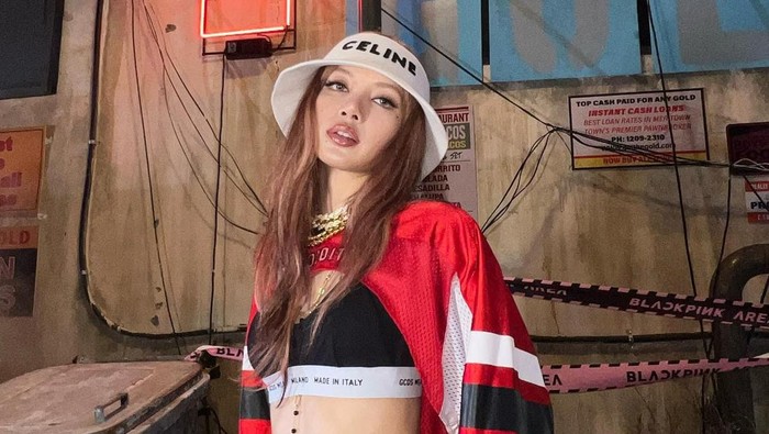 Lisa BLACKPINK Cedera Leher saat Konser, Butuh Berapa Lama untuk Pulih?