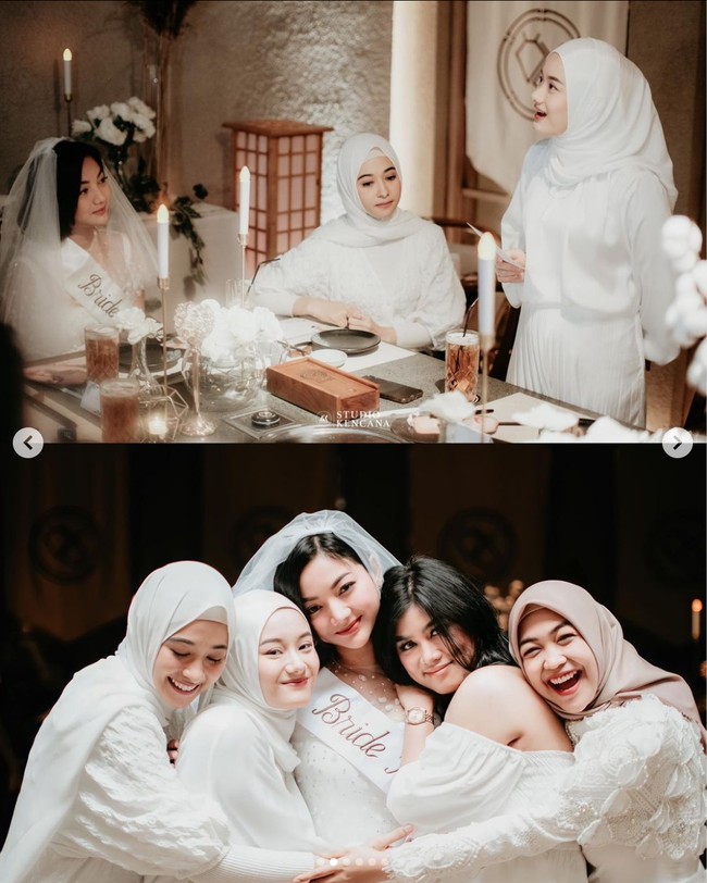 Dalam foto-foto yang dibagikan terlihat Ria Ricis, Poppy Bunga, dan Dinda Hauw ikut menghadiri dan memeriahkan acara bridal shower Glenca. Semua yang hadir juga tampil kompak mengenakan busana serba putih. Foto: Instagram/@glencachysara