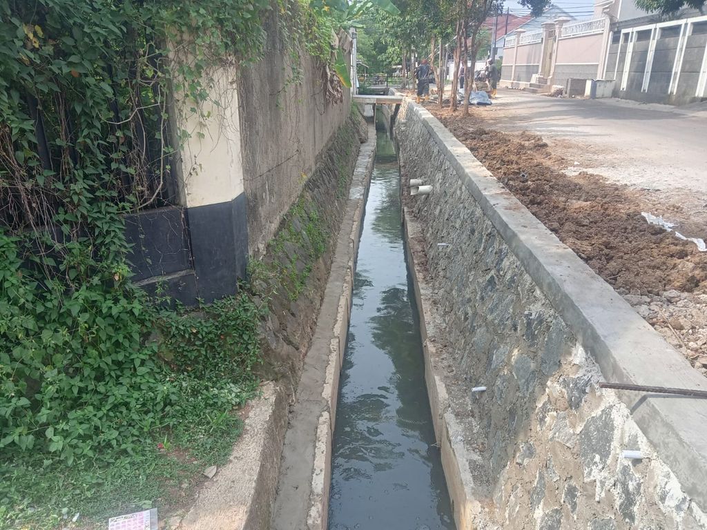 Got antibanjir atau saluran penghubung di permukiman kawasan Haji Dogol Kelurahan Pondok Bambu, Duren Sawit, Jaktim. (Dok Dinas SDA DKI)
