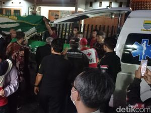 Permintaan Maaf Keluarga Almarhum Tjetje Hidayat Padmadinata