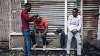 Kongo dan Rwanda bersitegang sejak pemberontak M23 meningkatkan serangan di Kongo timur. Pihak berwenang di Kongo sudah lama menuduh Rwanda mendukung kelompok yang dipimpin suku Tutsi itu.  