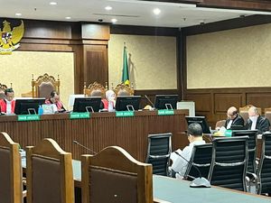 Konsultan Didakwa Suap Eks Pegawai Pajak Angin Prayitno Rp 39 M