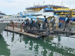 Latihan ini digelar untuk mengetahui kesiapan Satgasla dalam menjalankan tugas pengamanan laut selama KTT G20 di Bali. (Foto: Nuranda Indrajaya/detikBali)