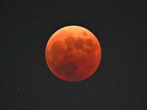 Ada Gerhana Bulan Total 7 September 2025! Catat Jadwal dan Cara Melihatnya