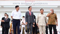 Setelah menjalani rangkaian pertemuan KTT di Phnom Penh, Jokowi dan Iriana akan kembali ke Tanah Air pada 13 November 2022, malam hari. Selanjutnya, Jokowi akan mengikuti rangkaian KTT G20 di Bali.