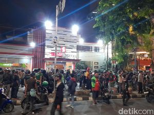 Pemukulan Berujung Gempar Ojol Geruduk Hotel di Jakbar