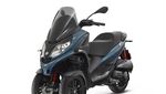 Tampang Sporty dan Gahar Motor 3 Roda Piaggio MP3 300 hpe Sport