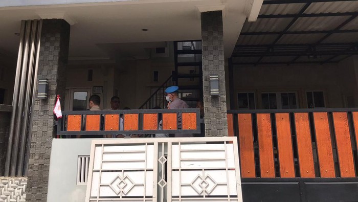 Polisi gelar pra rekonstruksi kasus ayah bunuh anak di Depok.