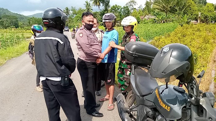 Polisi menangkap pelaku kolor ijo di Banyumas, Selasa (8/11/2022).