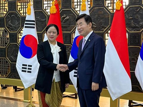 Ketua DPR RI Puan Maharani bersama delegasi Indonesia dijamu makan siang Ketua Majelis Nasional Korea Selatan (Korsel) Kim Jin-pyo usai pertemuan bilateral.