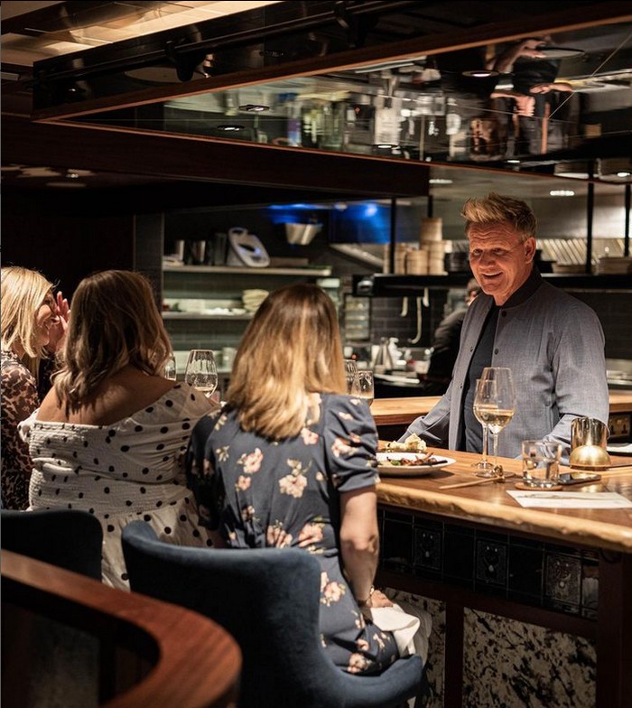 Restoran Gordon Ramsay, Tolak Penyanyi Terkenal dengan Alasan Sepele