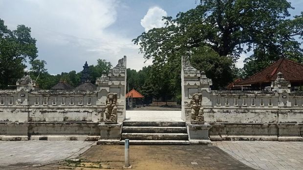 Sebanyak 4 titik lokasi di Pulau Serangan, Denpasar, Bali, akan dikunjungi para delegasi KTT G20 pada 13 November 2022. Termasuk salah satunya Pura Sakenan.