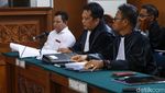 Sidang Ricky Rizal dan Kuat Maruf Hadirkan 10 Saksi