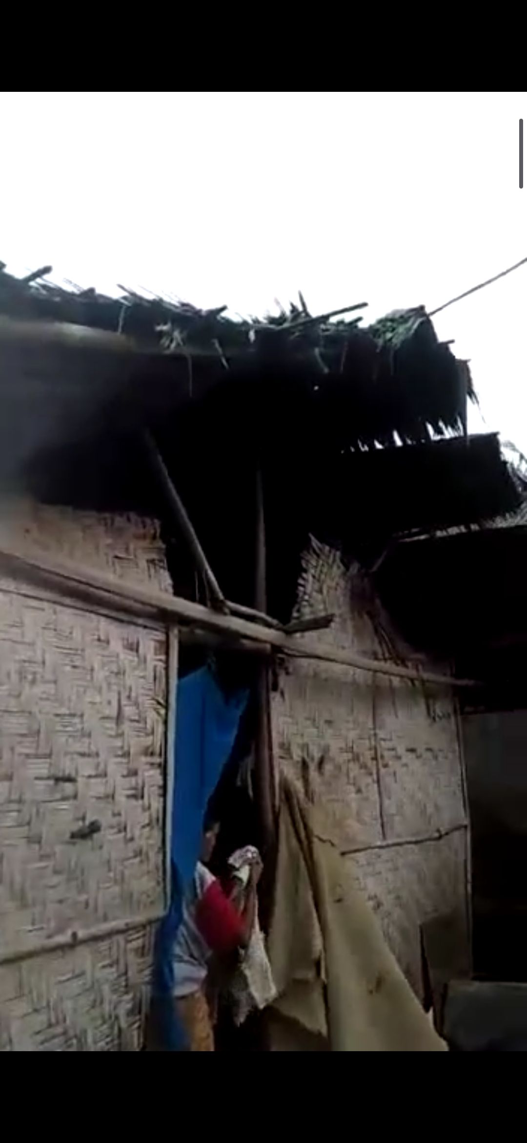 Tangkapan layar video menunjukkan kondisi gubuk nenek Simot (dok. Istimewa)