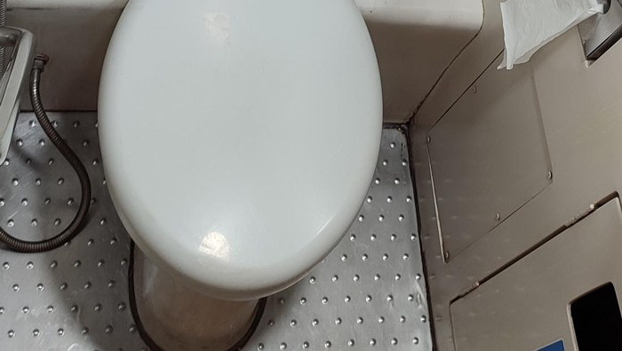 Toilet KA Taksaka Luxury