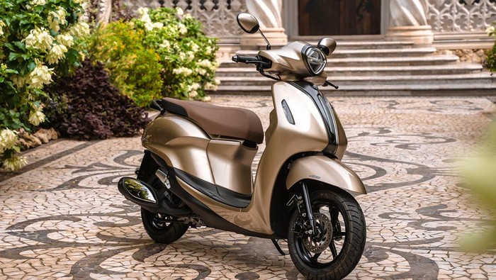 Yamaha Grand Filano Hybrid Baru di Thailand.
