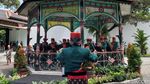 Melihat Aksi Memukau Musisi Keraton Jogja Peringati Hari Pahlawan