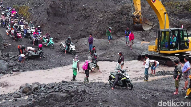 banjir lahar semeru