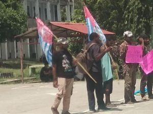 Kelompok Penyusup Otaki Pengibaran Bendera Bintang Kejora di USTJ Jayapura
