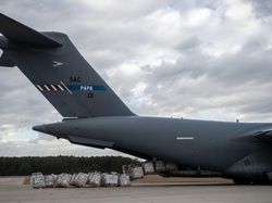 Wujud Boeing C-17 Globemaster III, Pesawat Raksasa yang Gegerkan Bali