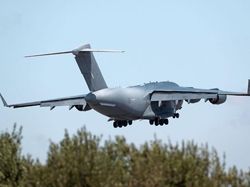 Wujud Boeing C-17 Globemaster III, Pesawat Raksasa yang Gegerkan Bali