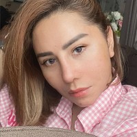 Femmy Permatasari menghabiskan beberapa bulan di Korea Selatan untuk operasi plastik sekaligus liburan. Foto: Instagram/@femmypermatasari