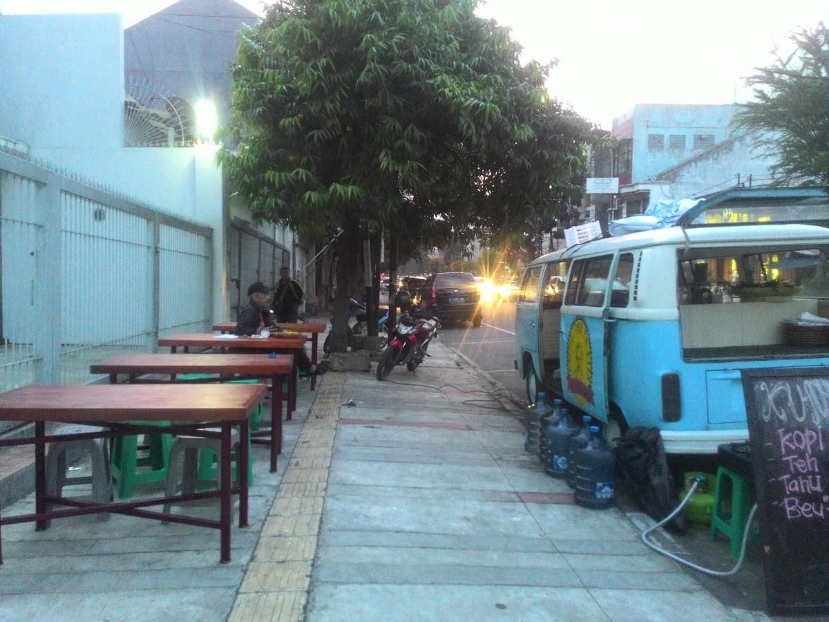 Food truck kekinian di Bandung