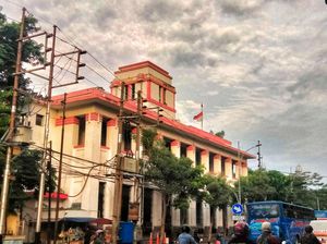 Gedung Internatio Surabaya Saksi Bisu Tewasnya Komandan Sekutu AWS Mallaby