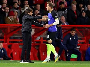 Harry Kane Capek Banget!