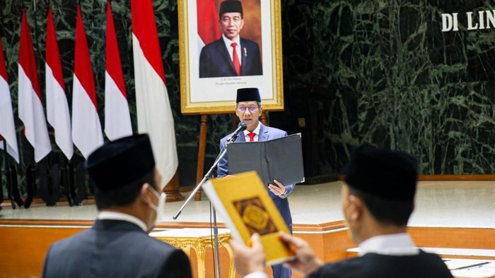 Heru Budi Lantik 11 Pejabat Eselon II di lingkungan Pemprov DKI Jakarta