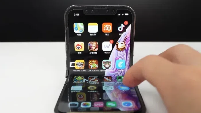 iPhone layar lipat buatan YouTuber China