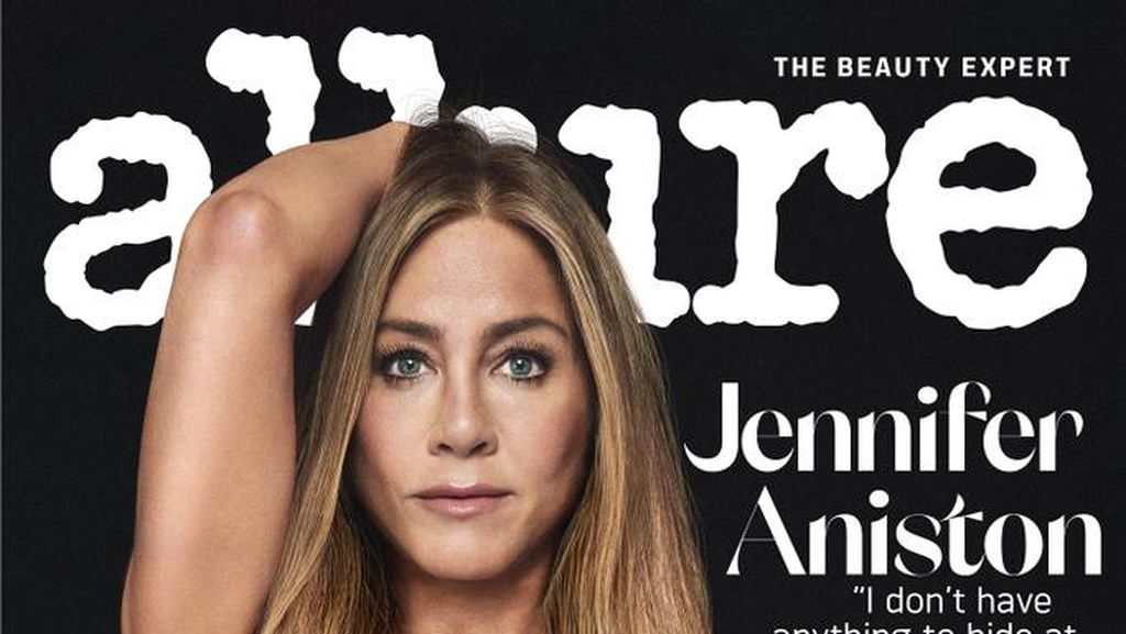 Jennifer Aniston Tampil Topless untuk Sampul Majalah, Pakai Bra dari Rambut