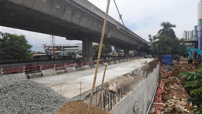 Jl Sholeh Iskandar (Sholis) Kota Bogor.