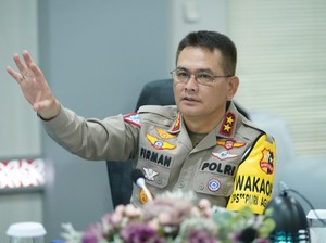 Polisi Akan Keluarkan Truk ke Exit Tol Terdekat Usai Pembatasan Diperpanjang